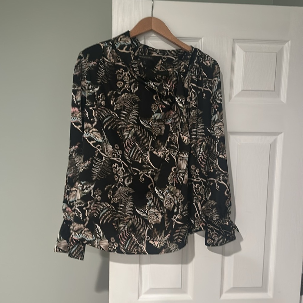 Banana Republic Bow Silk Blouse large floral fern print